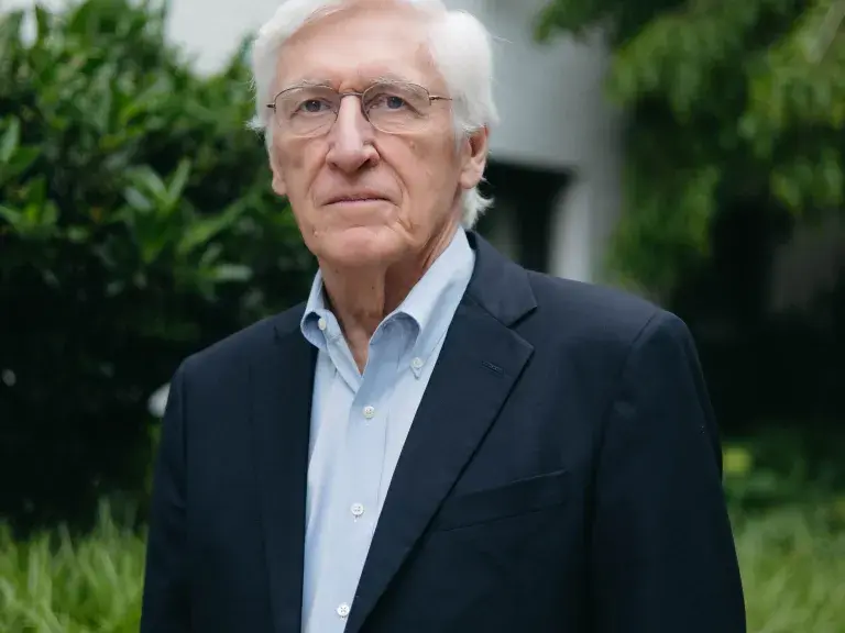 Centro de recursos de derecho indio Tim Coulter